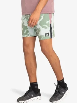 Omni Training 17" - Short amphibian de sport pour Homme