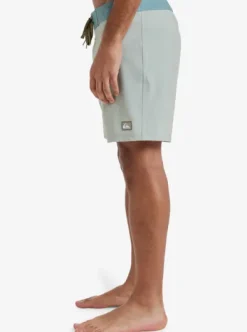 Surfsilk Kaimana 16" - Boardshort pour Homme